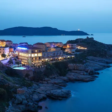 Saint Christophe Hotel 3*