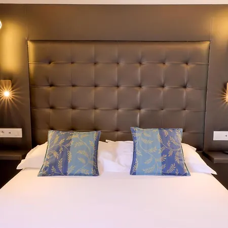 Saint Christophe Hotel 3*
