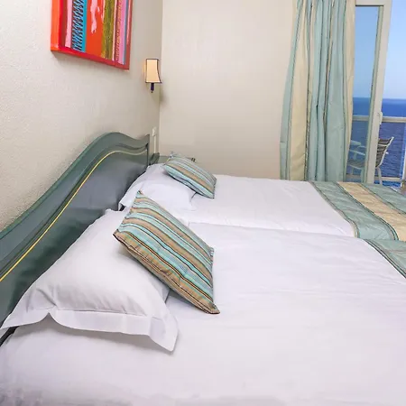 Saint Christophe Hotel 3*