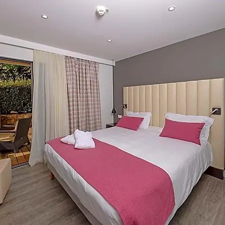 Hotel Saint Christophe 3*