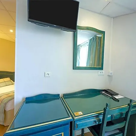 Hotel Saint Christophe 3*