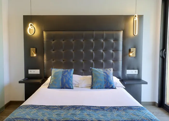 Hotel Saint Christophe 3*