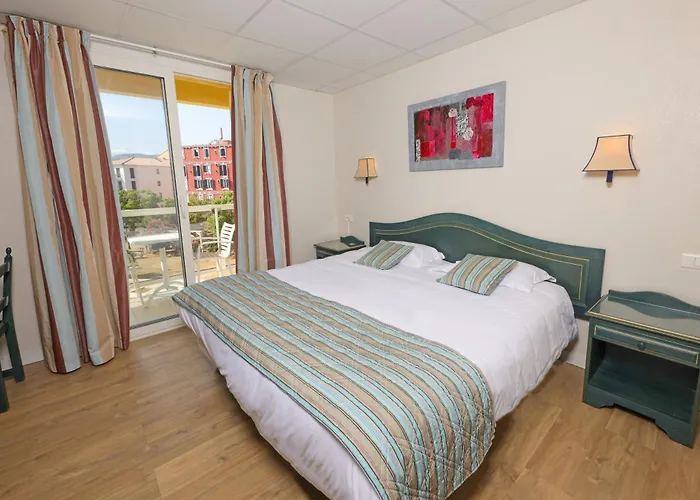 Saint Christophe 3* Calvi (Corsica)