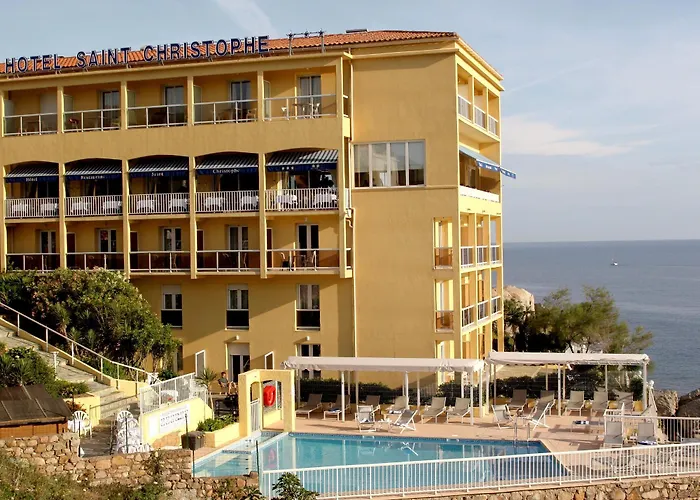 Hotel Saint Christophe 3*